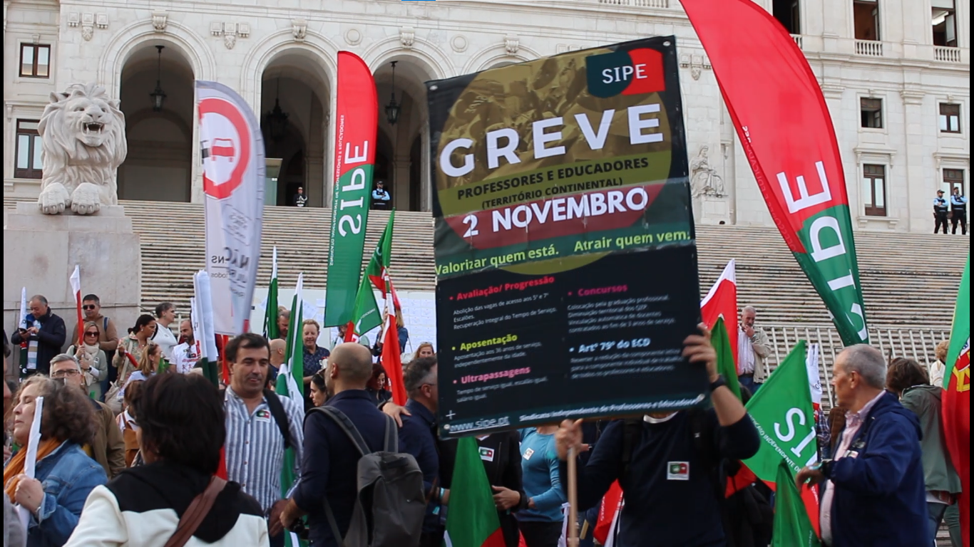 Professores dizem “não” à precariedade